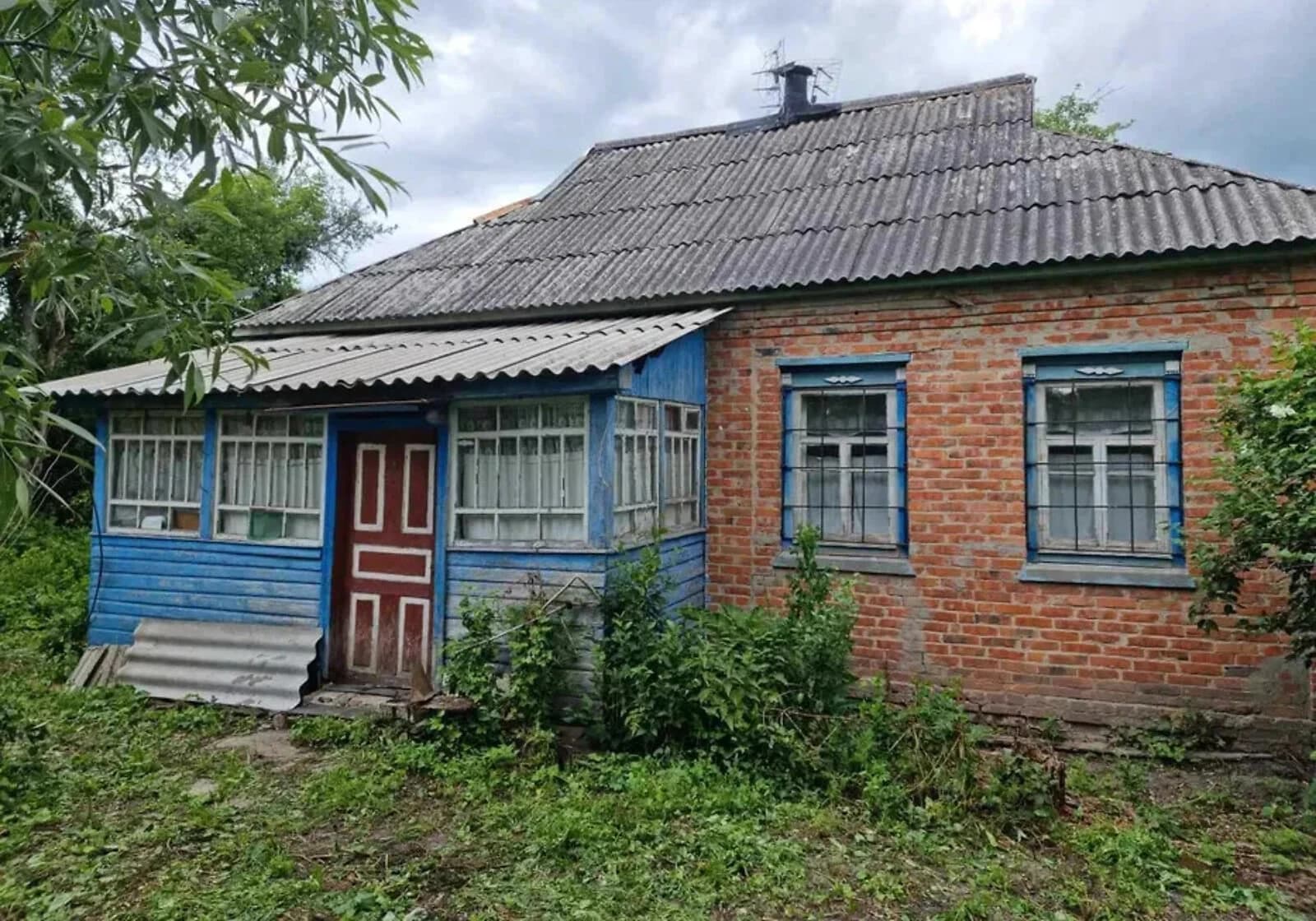 Будинок, Писарівщина: веранда, криниця, сад і город - фото 3