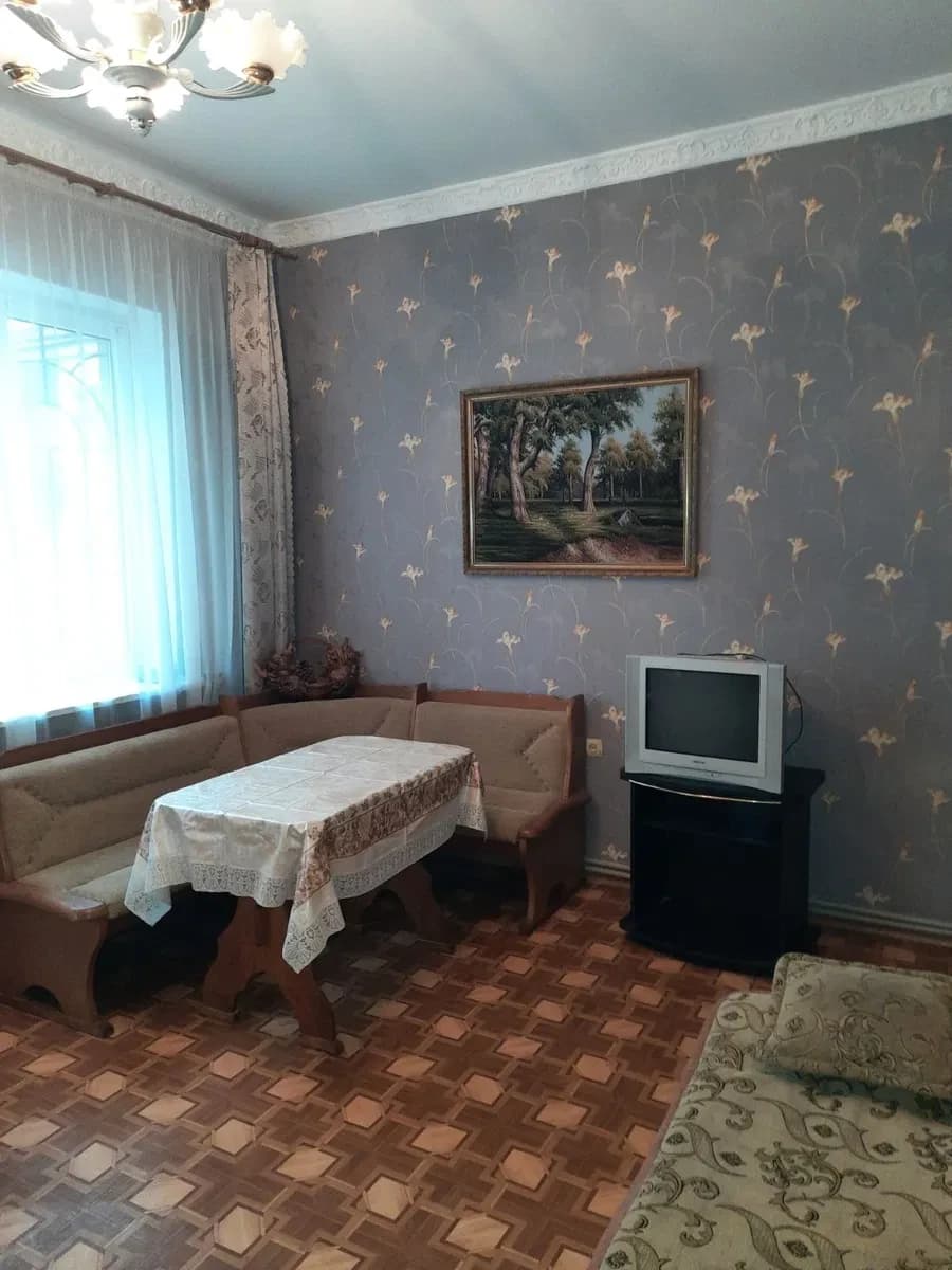 3-кімнатна квартира, Приморський: балкон 20 м², власний вхід - фото 1