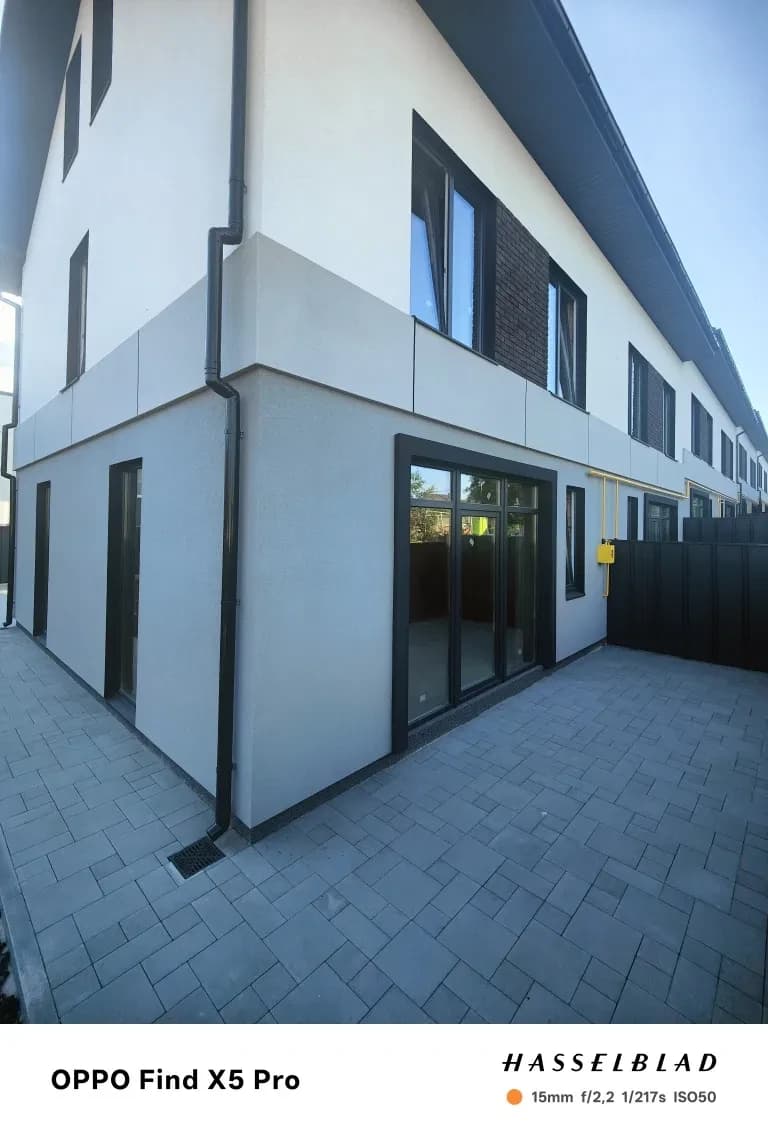 Таунхаус, Ірпінь: кухня-вітальня 40 м², вільне планування - фото 4