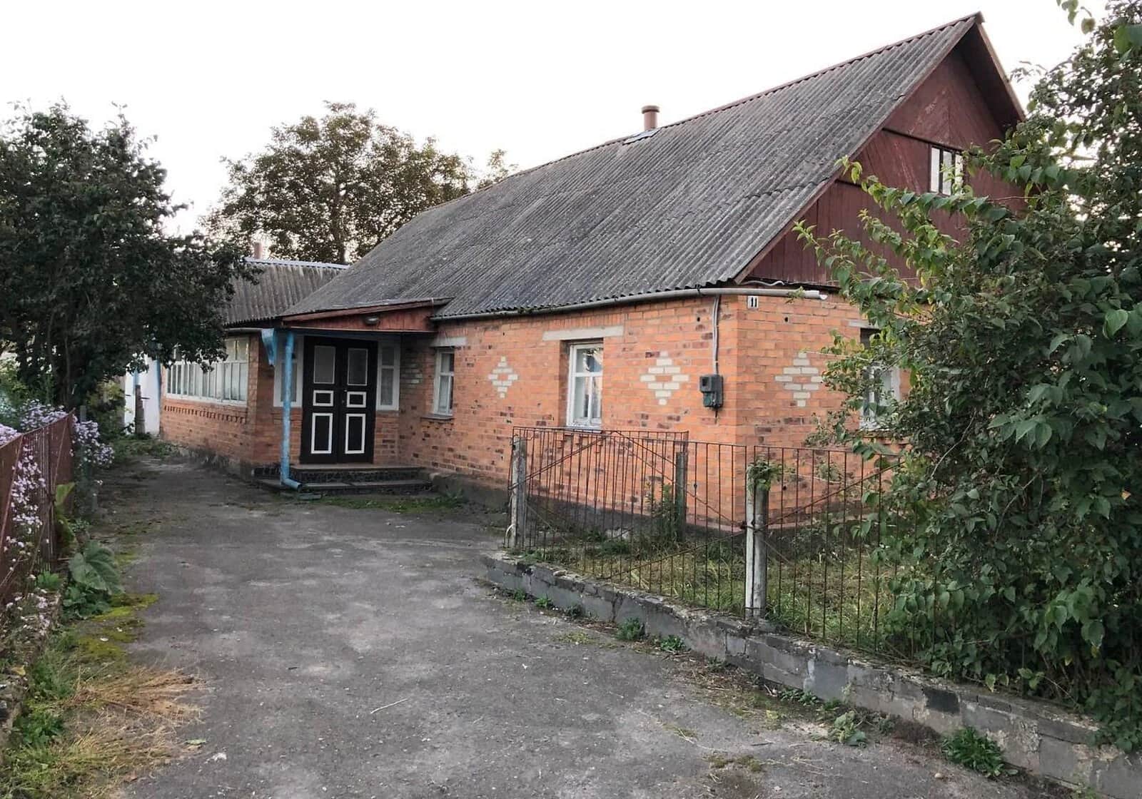 Будинок, Черняхів: веранда, пічне опалення, криниця - фото 2