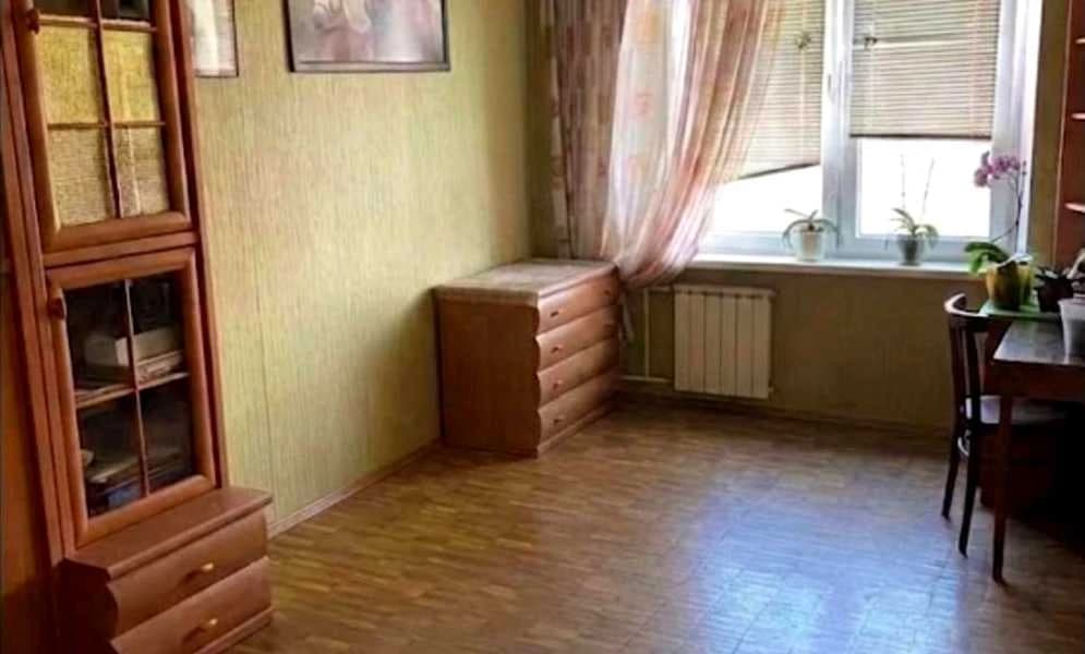 3-кімнатна квартира, Оболонський: тепло, вода й інтернет без світла - фото 3