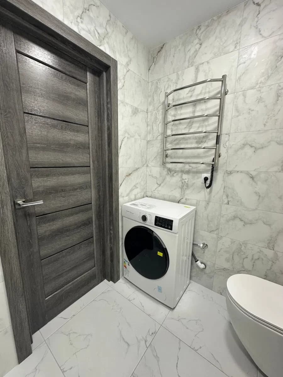 Смарт-квартира у ЖК Лебединый Guest House: перше заселення - фото 4