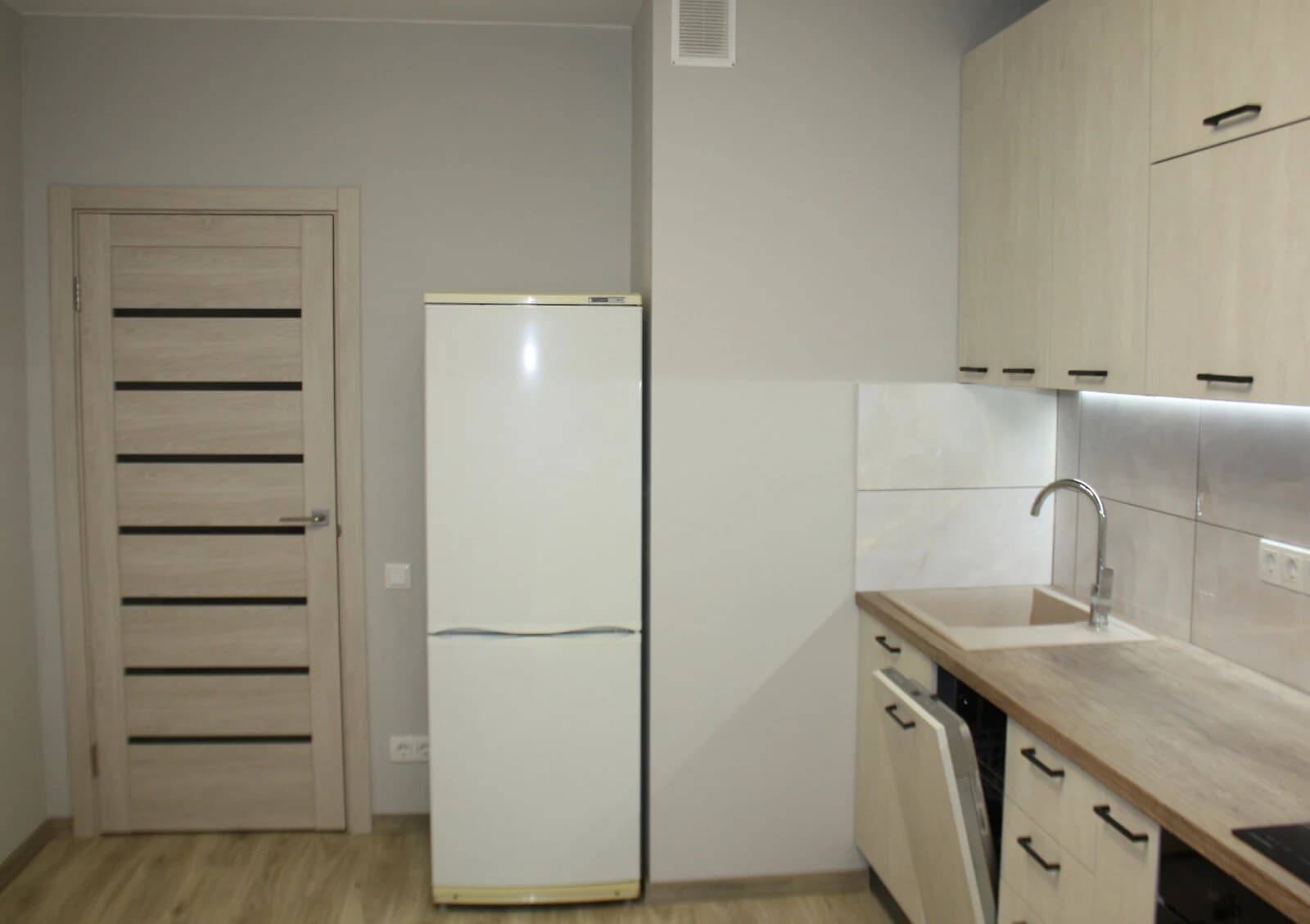 1-кімнатна квартира, Теремки-1: резервне живлення, укриття - фото 4
