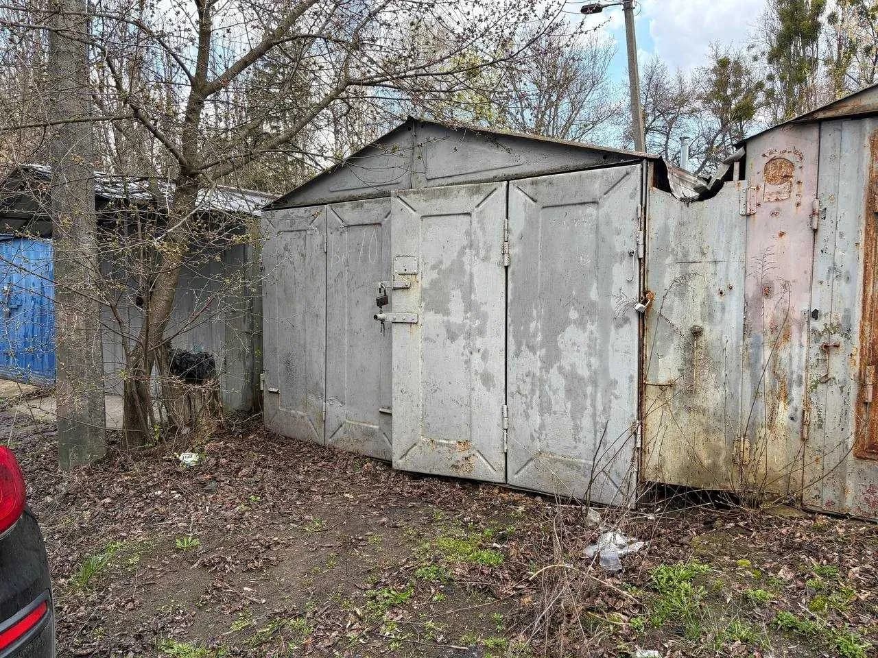 Гараж, Інститут зв'язку: яма, стелажі, можливість обміну - фото 2