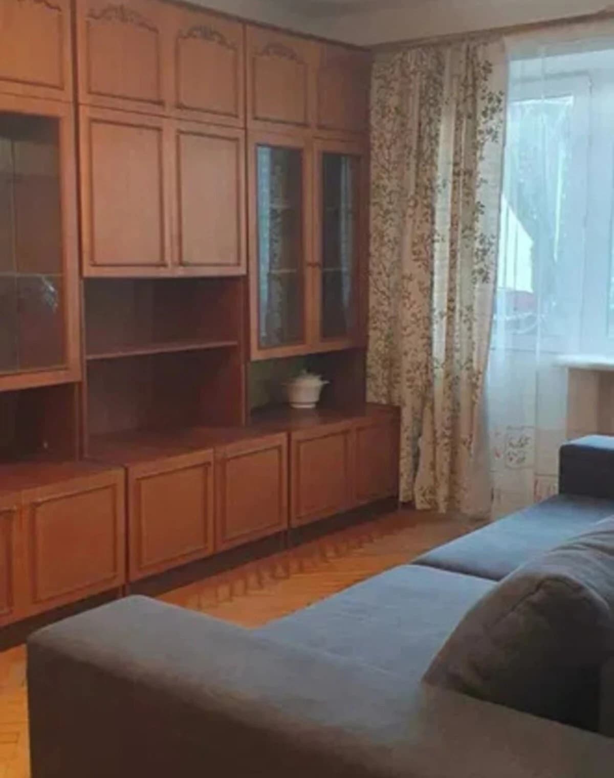 1-кімнатна квартира, Київ: балкон, внутрішній двір - фото 2