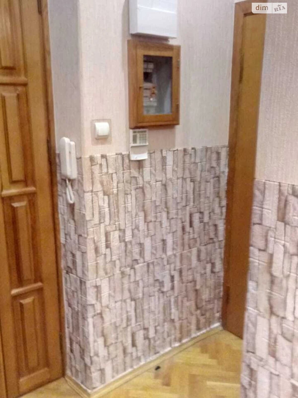 2-кімнатна квартира, Печерськ: автономна котельня, укриття в будинку - фото 2