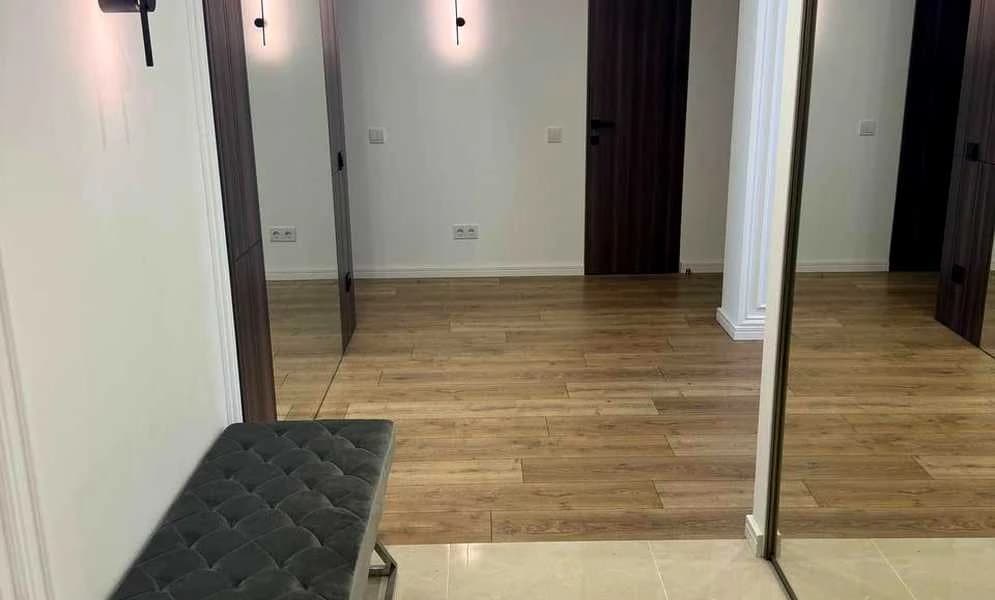 2-кімнатна квартира у ЖК Campus: вид на місто, кухня-вітальня 40 м² - фото 2