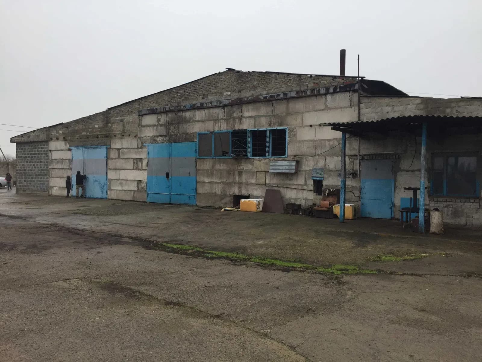 База, Вільне: ваги на 80 тонн, обладнання для пелет і брикетів - фото 1