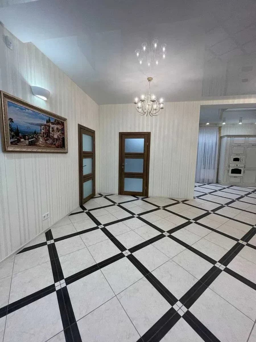 Будинок, Таращанський масив: 12 соток, гараж, парковка на 3 авто - фото 4