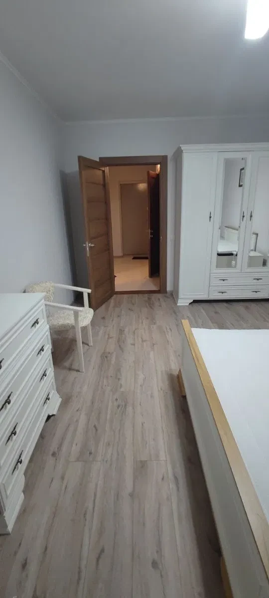 1-кімнатна квартира, Дарницький: генератор, вода й тепло без світла - фото 2