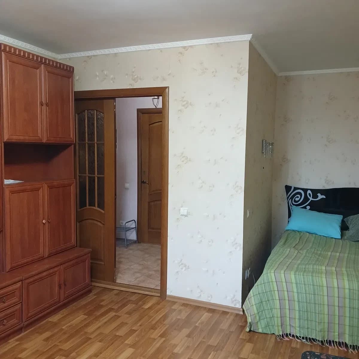 1-кімнатна квартира, Соляні: кімната з нішею, цегляний будинок - фото 3