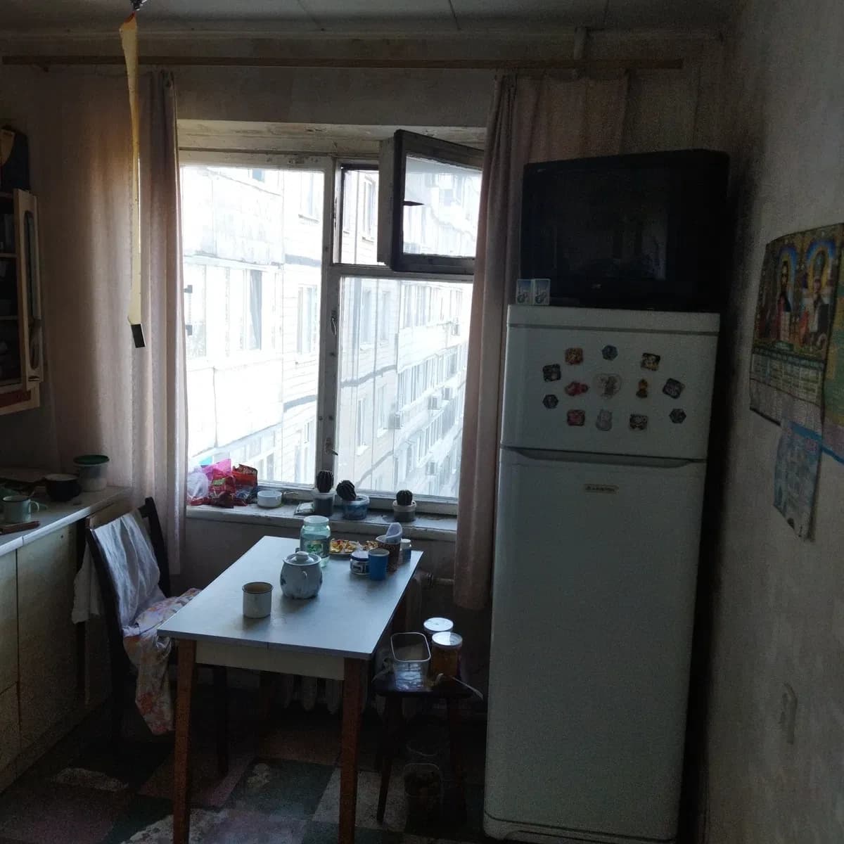 2-кімнатна квартира, Новокодацький: напроти АТБ, торг - фото 2