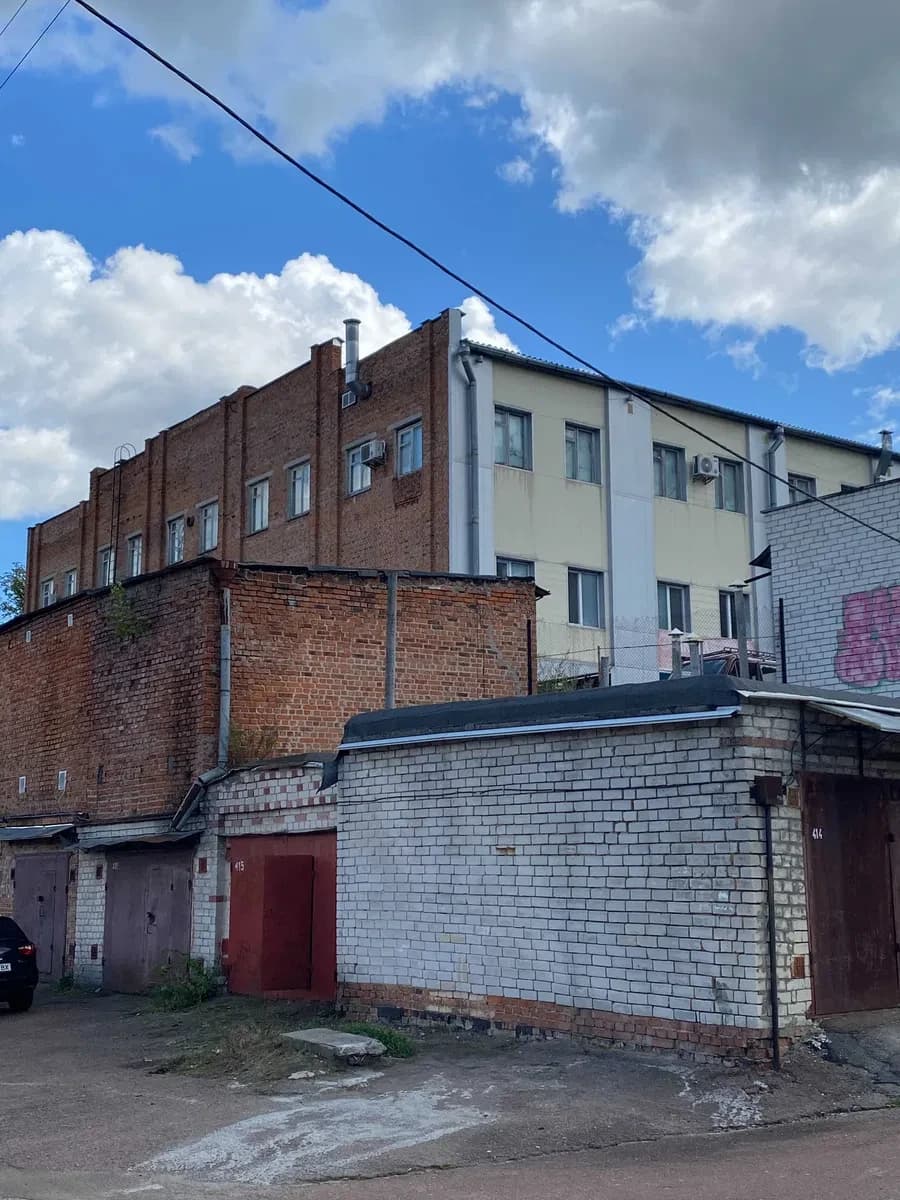 Гараж, Чернігів: підвальна яма, добудова другого поверху - фото 1