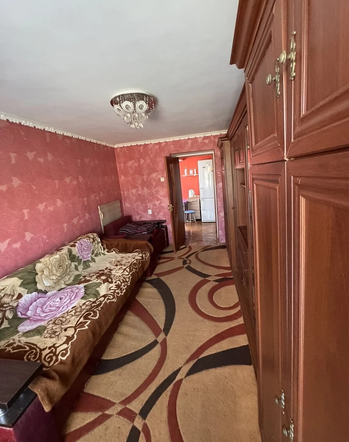 Кімната, Київська: керамічна плитка, внутрішній двір - фото 2