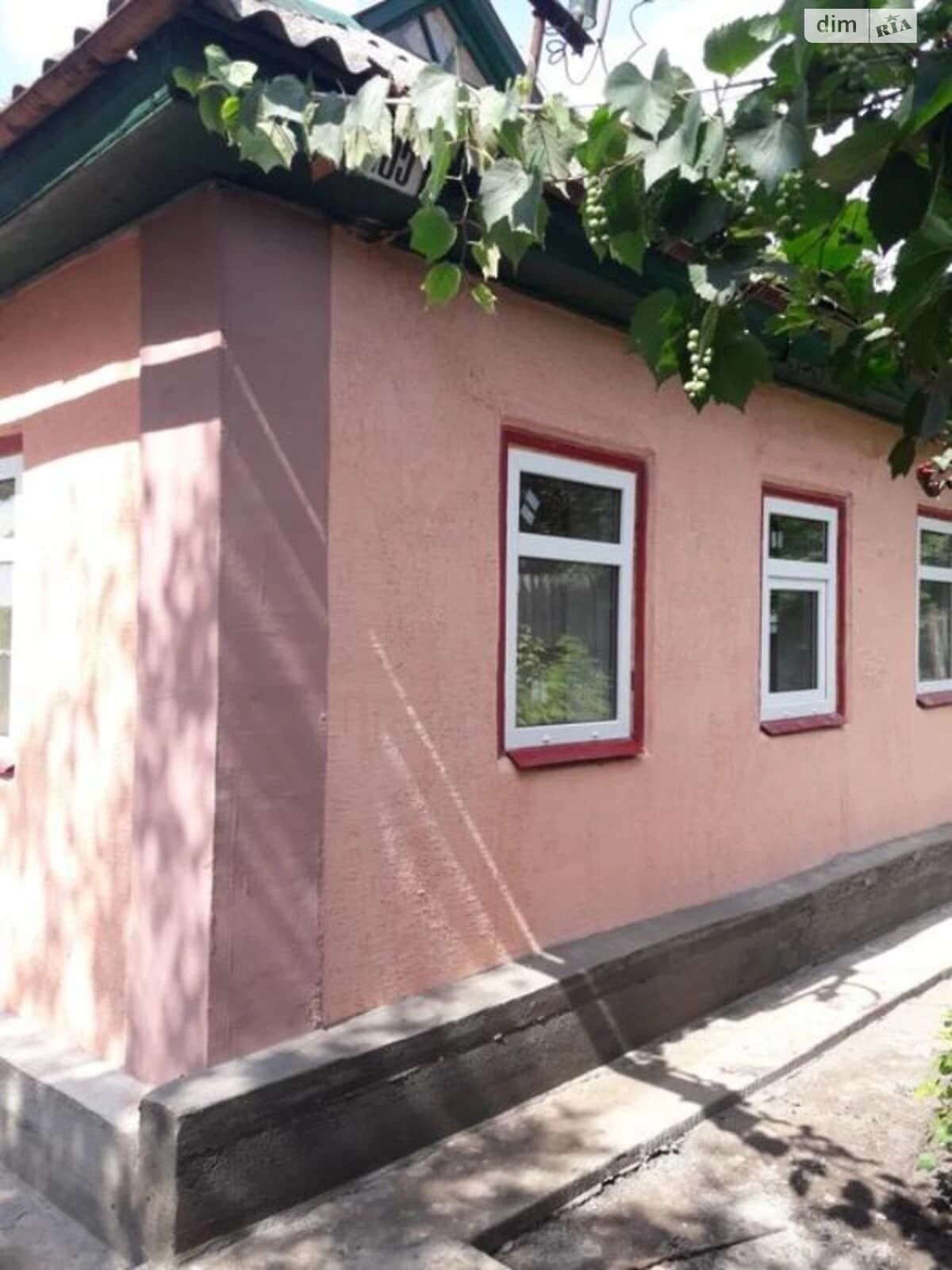 Будинок, Райгород: 11 соток, пічне опалення, гараж - фото 2
