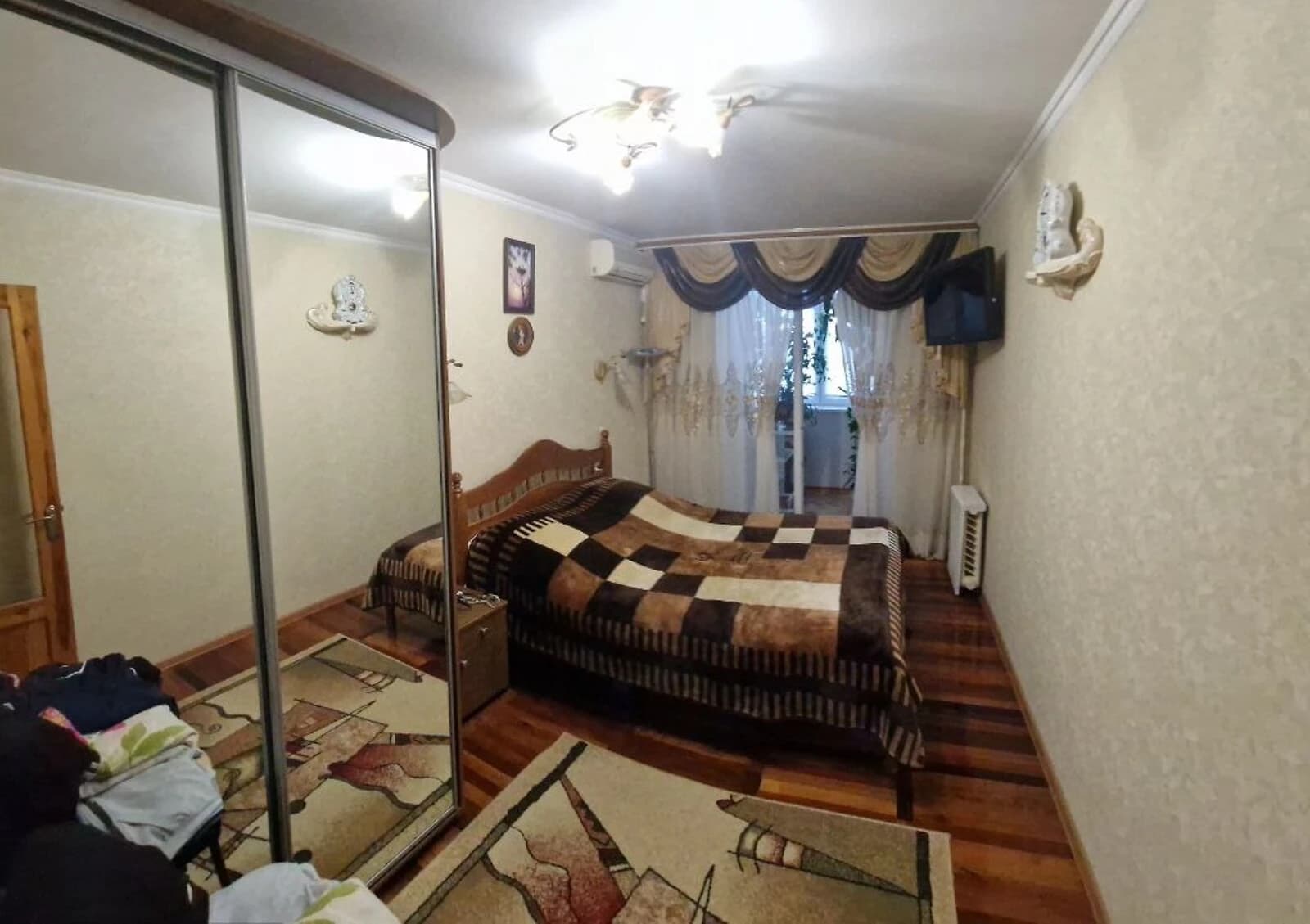 3-кімнатна квартира, 15-й Хортицький: торг, бойлер - фото 2