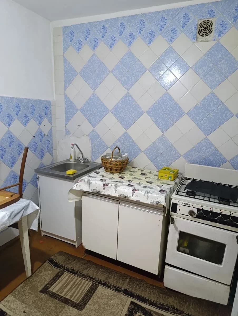 1-кімнатна квартира, Славута: школа номер 1, працює водопостачання - фото 2