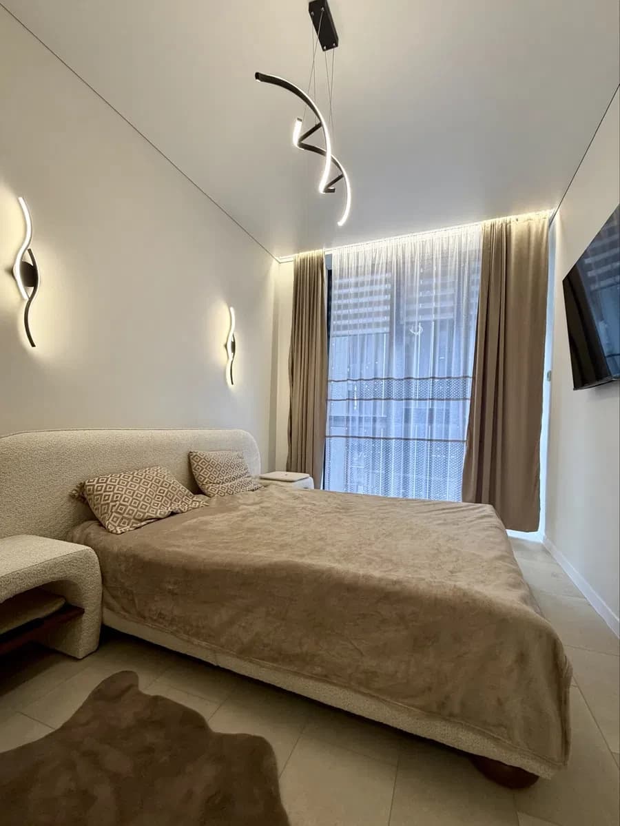 1-кімнатна квартира у ЖК UzhTowers: біля парку, центр за 10 хв пішки - фото 4