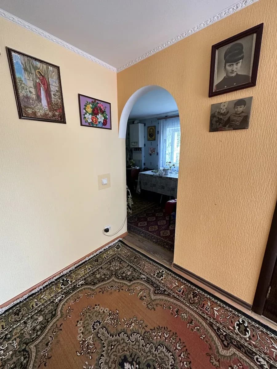 2-кімнатна квартира, Старокостянтинів: гараж, літня кухня, город - фото 4