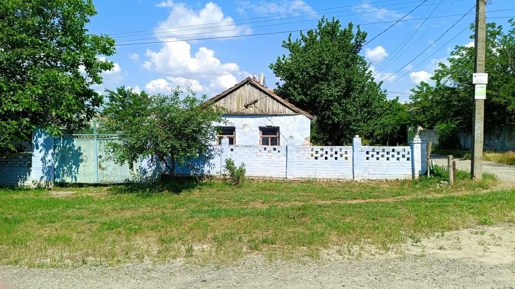 Будинок, Центральний: під ремонт, кутова ділянка 8 соток - фото 1