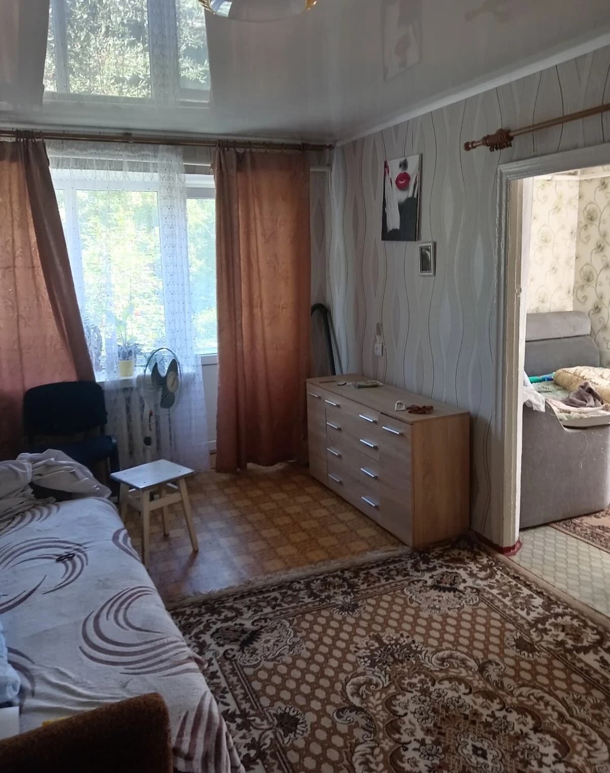 3-кімнатна квартира, Лебедин: вода й опалення без світла, цегляні стіни - фото 3