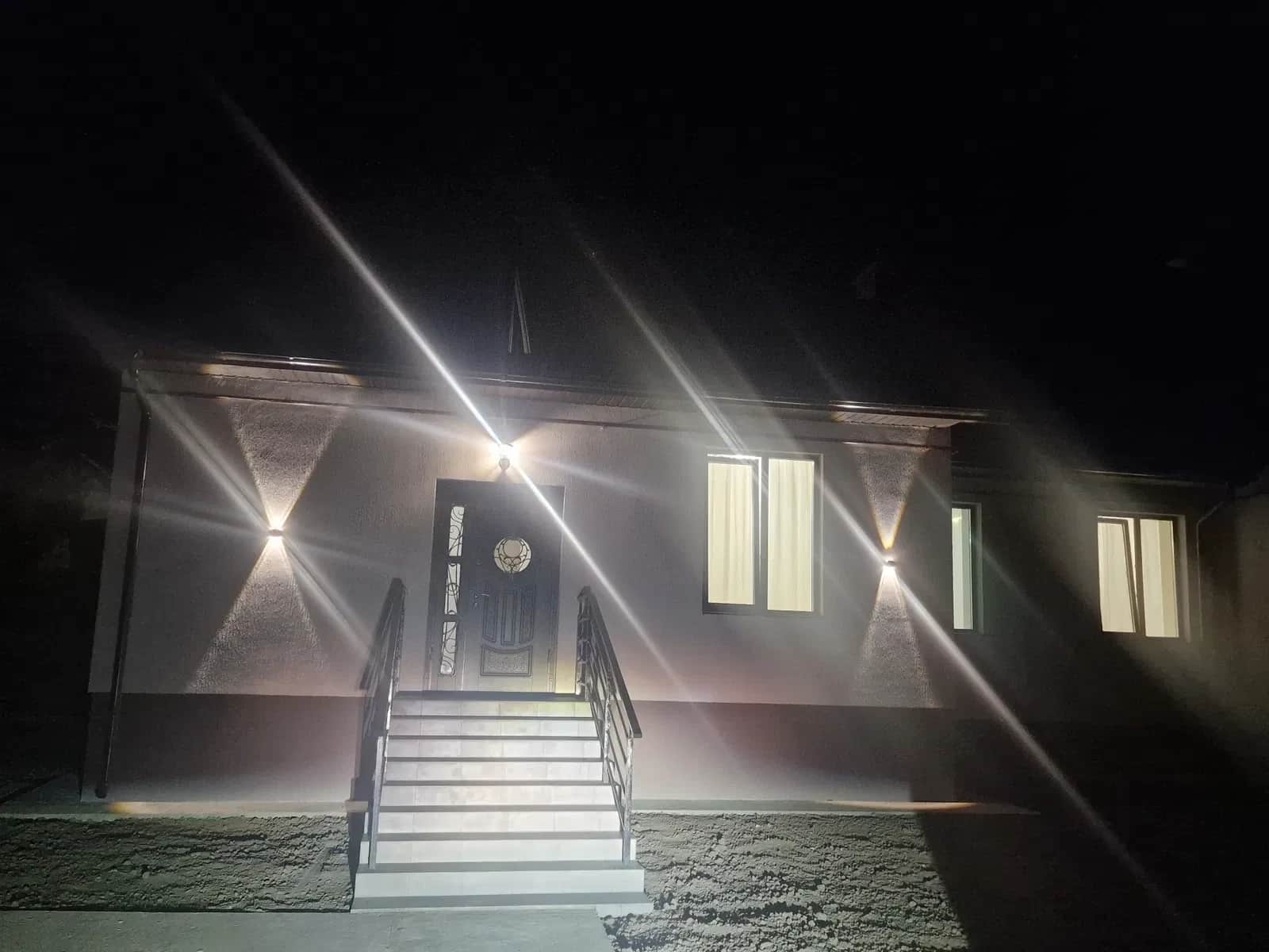 3-кімнатна квартира, Чернівці: євроремонт, окремий двір - фото 2