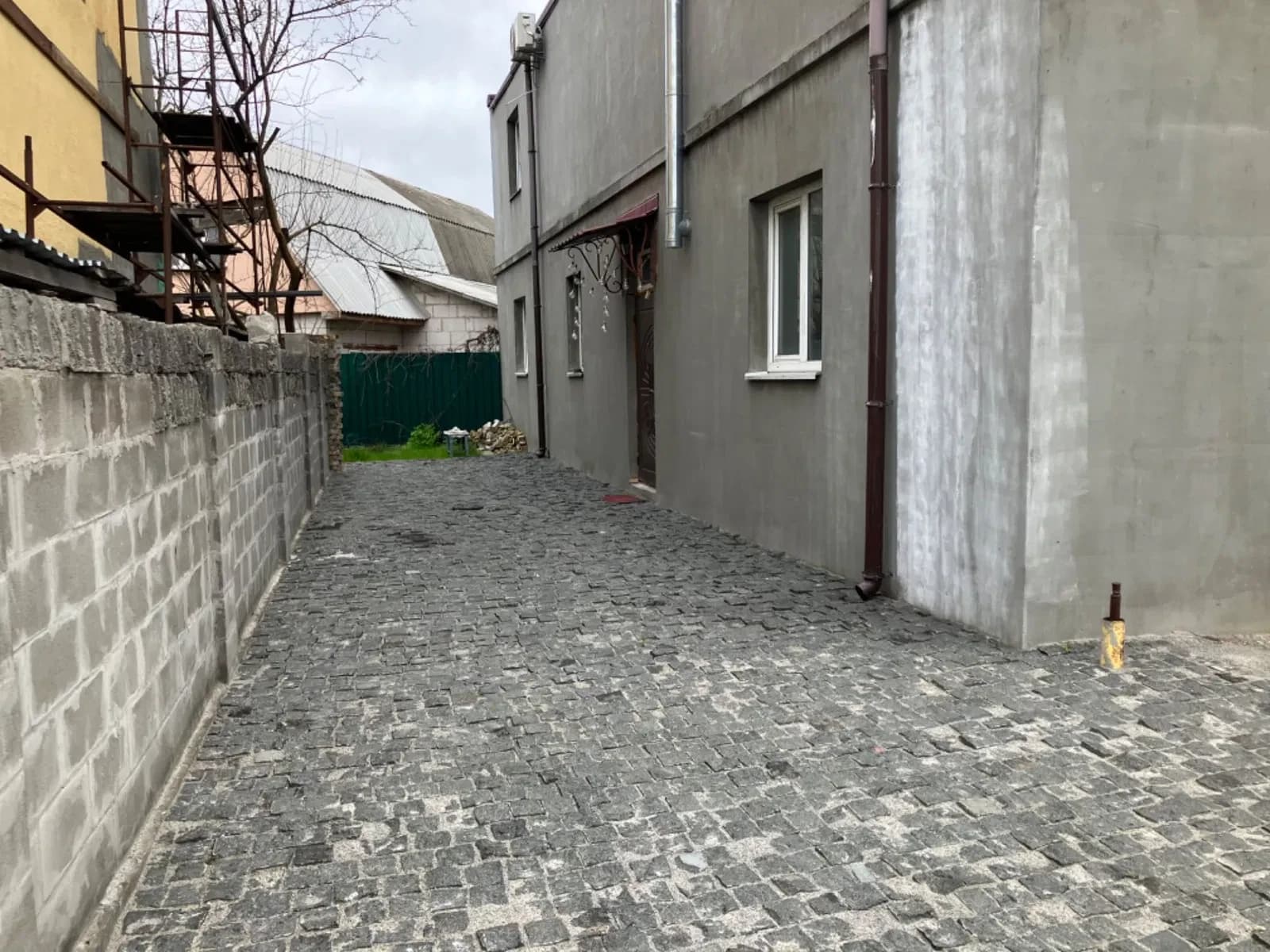 Мініквартира, Бровари: опалення й інтернет без світла, з тваринами - фото 4
