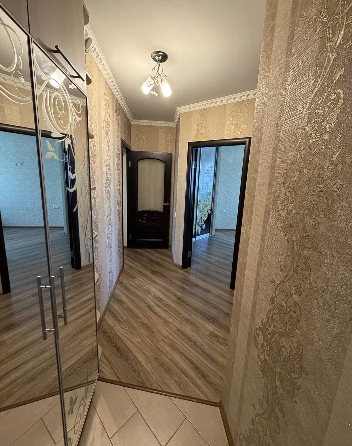 2-кімнатна квартира, Бригантина: євроремонт, меблі та техніка - фото 2