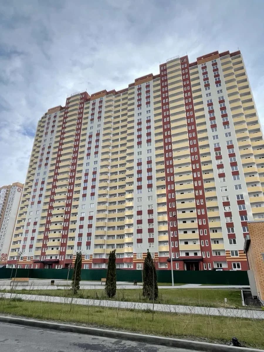 1-кімнатна квартира у ЖК Патріотика: метро Позняки 10 хв - фото 1