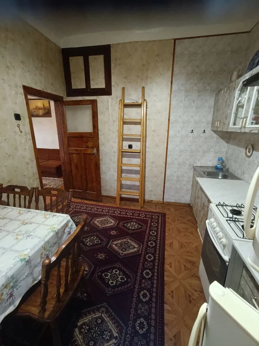 2-кімнатна квартира, Краматорськ: сталінка, укриття в будинку - фото 4