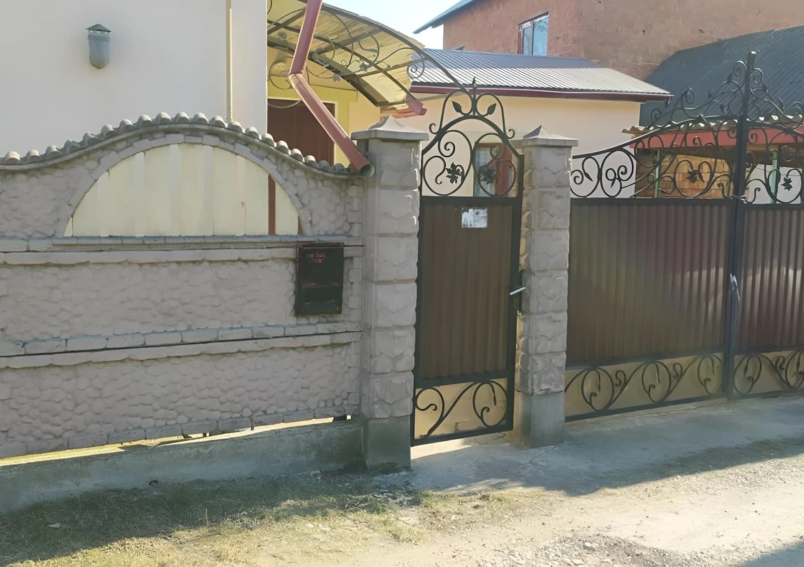 Будинок, Чернівці: 10 соток, свердловина, торг можливий - фото 2