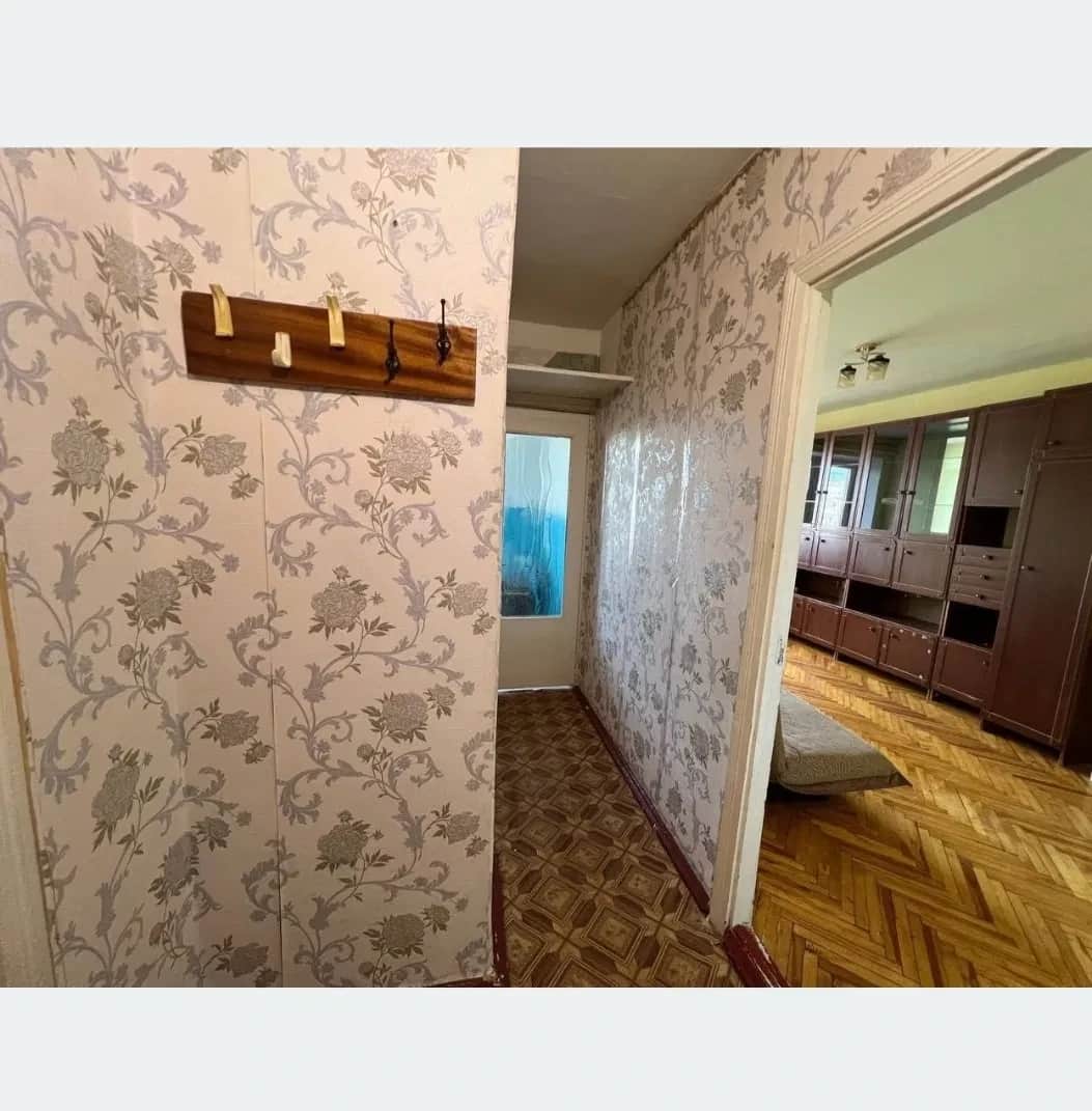 1-кімнатна квартира, Рівне: лоджія 6 м², торг - фото 2