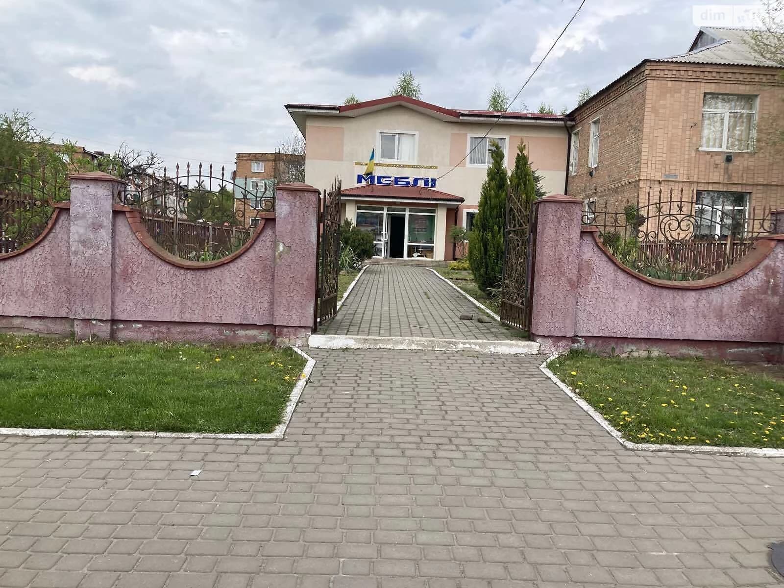 Приміщення, Нововолинськ: окрема будівля, під магазин, торг можливий - фото 1