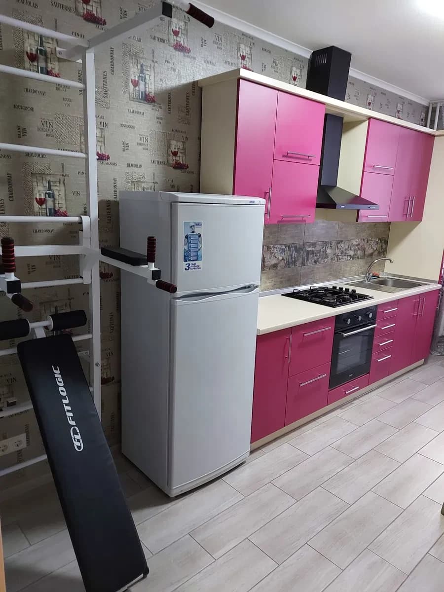 1-кімнатна квартира, Бориспіль: євроремонт, меблі та техніка - фото 1