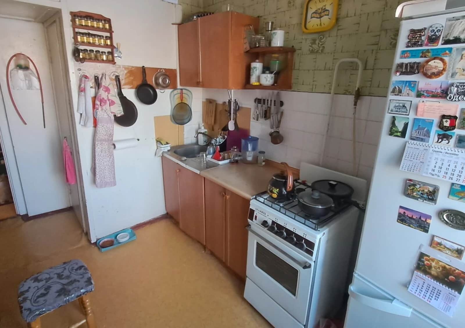 3-кімнатна квартира, Деснянський: тепло без світла, останній поверх - фото 2