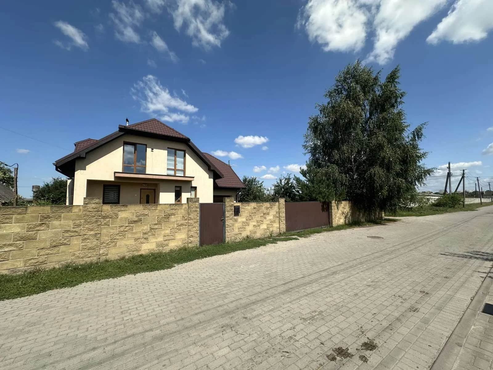 Будинок, Підгайці: 15 соток, тераса, гараж - фото 1
