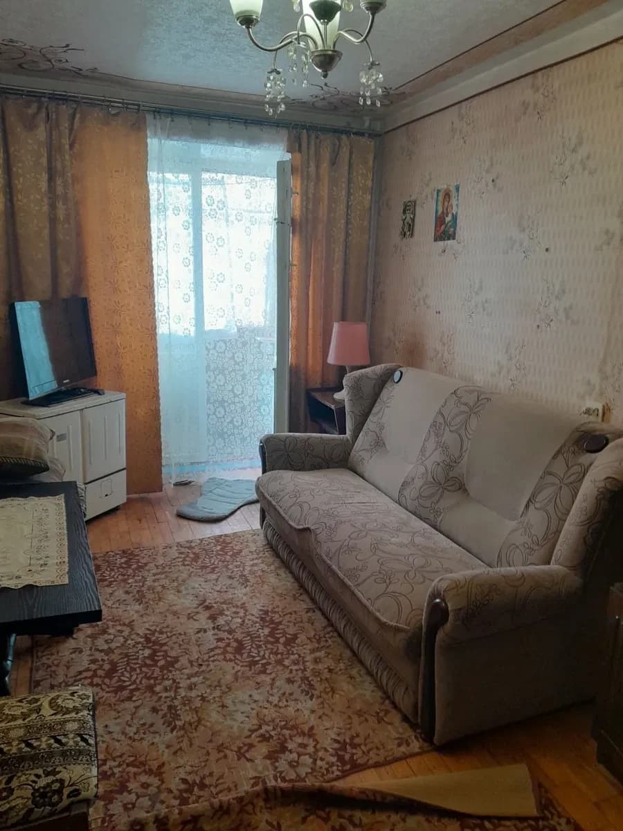 2-кімнатна квартира, Комунарський: скління до підлоги, парк і ринок - фото 3