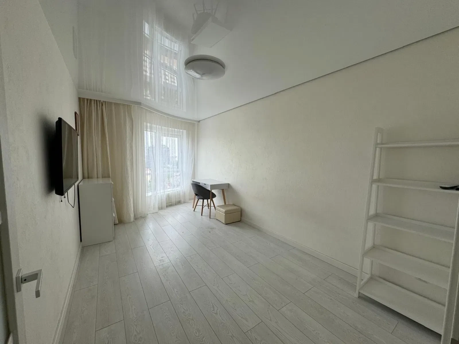 2-кімнатна квартира у ЖК Престиж хол: кухня 18 м², 26-й поверх - фото 2