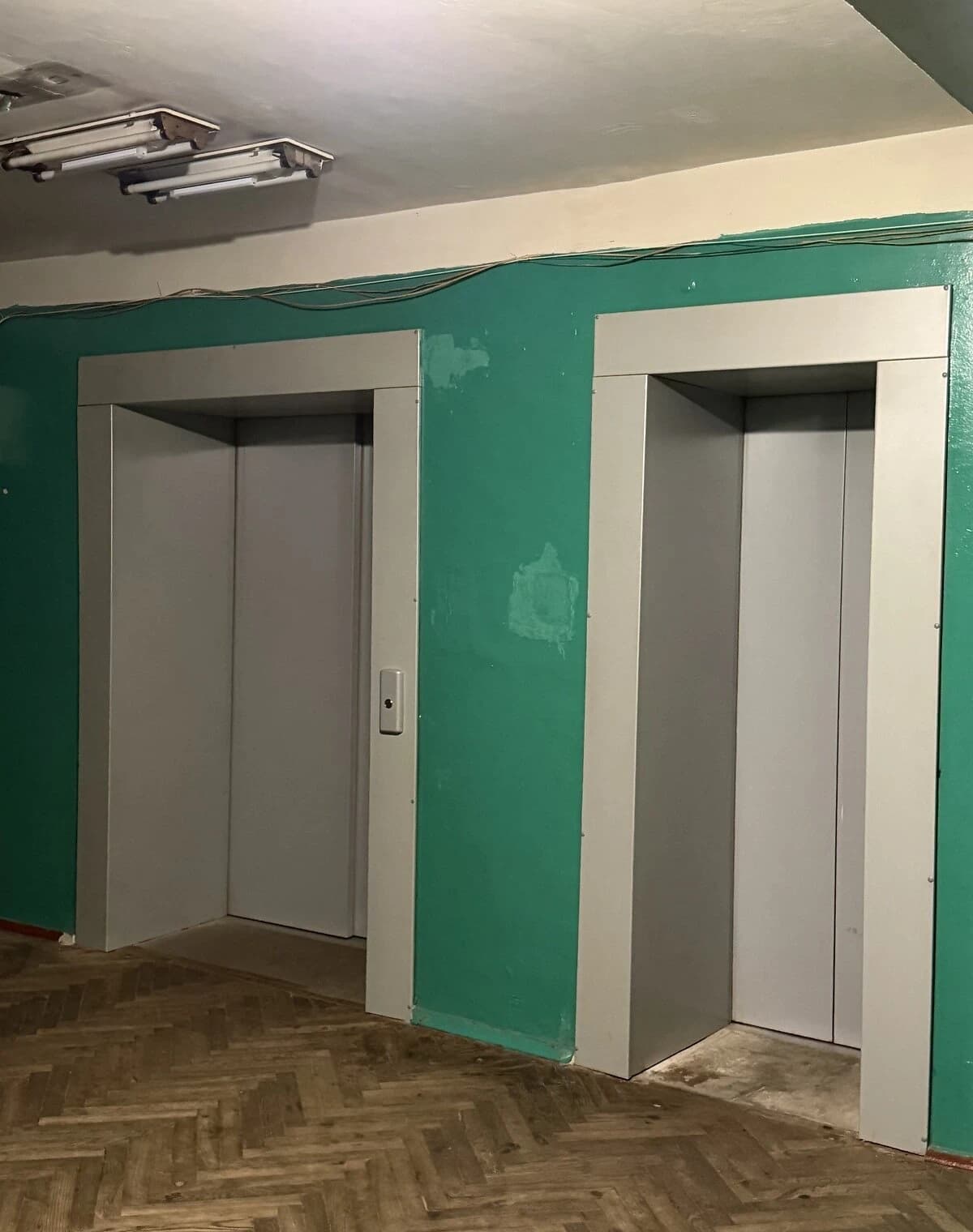 Кімната, Дніпровський: метро Чернігівська, опалення без світла - фото 4