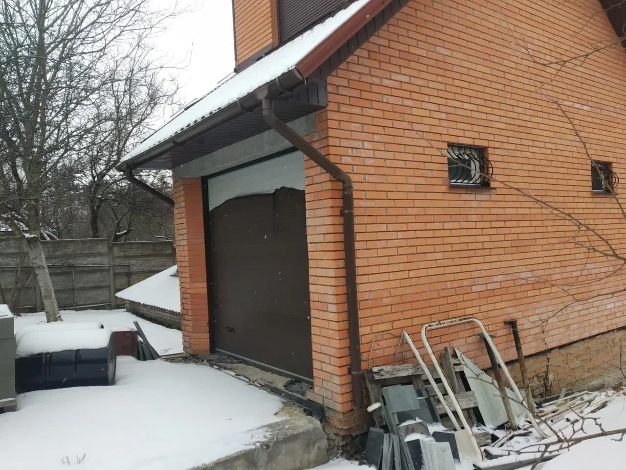 Котедж, Діброва: підвал по периметру, гараж, парковка на 2 машини - фото 3