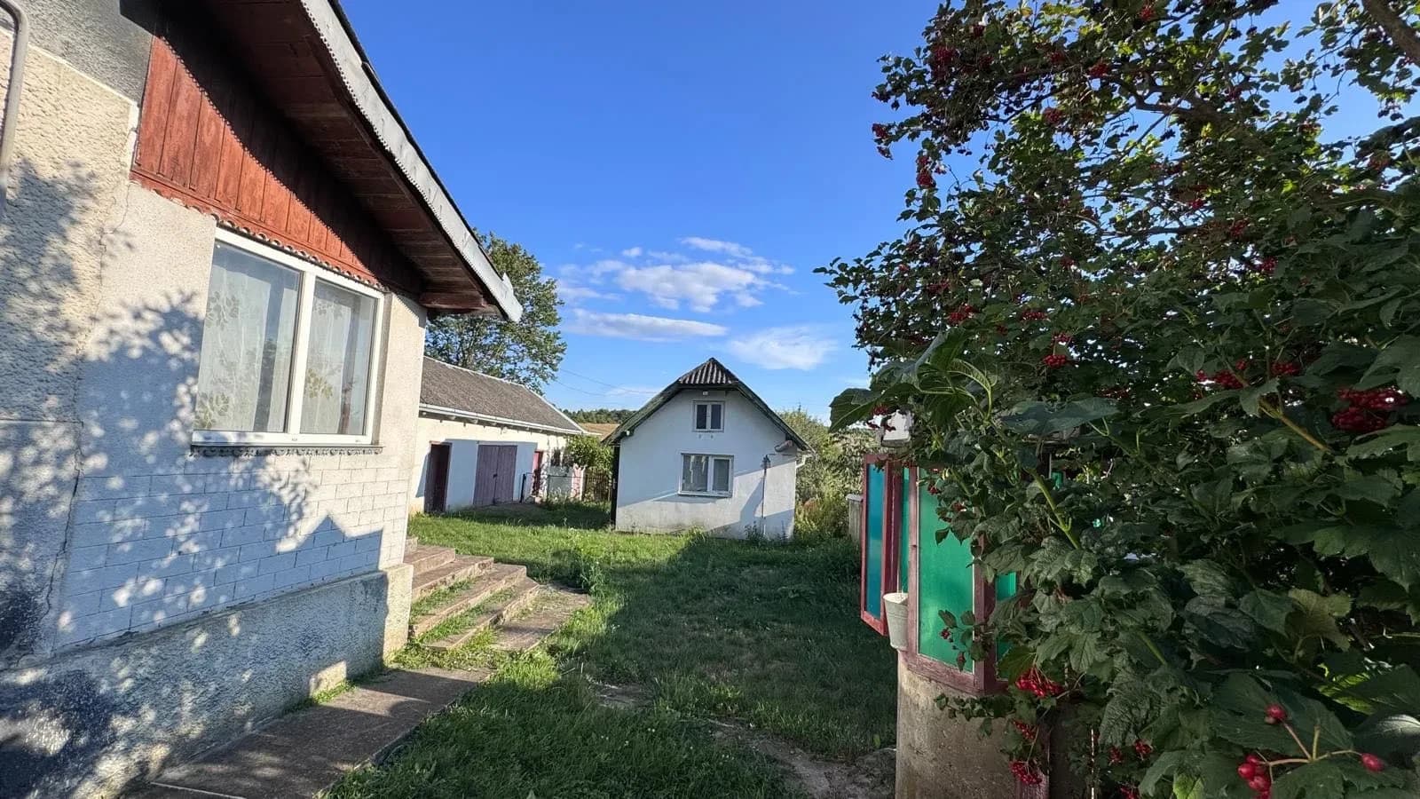 Будинок, Тлумач: до 25 соток, літня кухня 15 м², господарські будівлі - фото 4