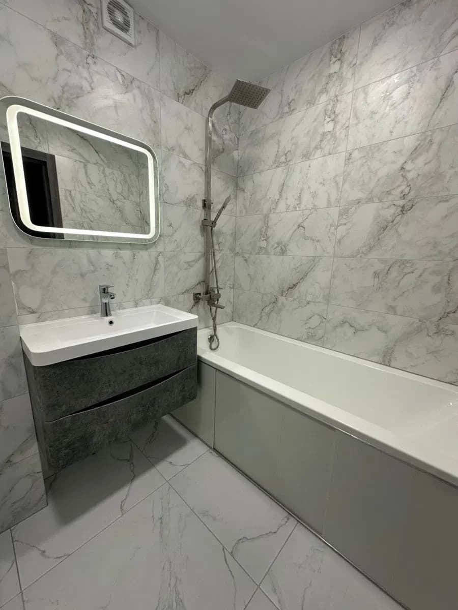 Смарт-квартира у ЖК Лебединый Guest House: перше заселення - фото 2