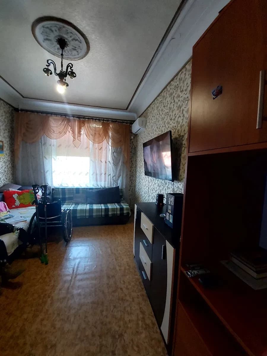 2-кімнатна квартира, Центрально-Міський: високі стелі, частковий ремонт - фото 3