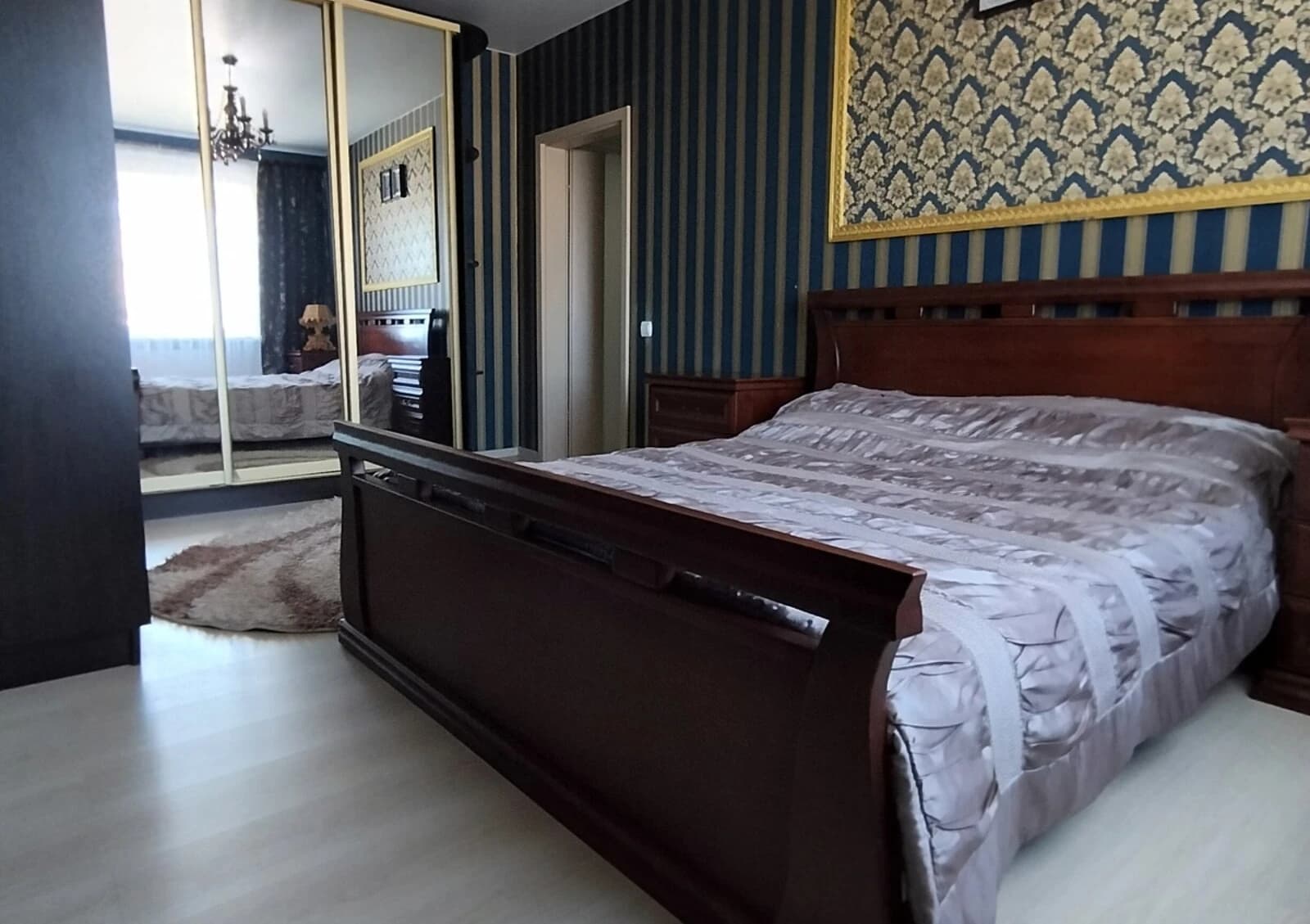 3-кімнатна квартира, 55 мікрорайон: цегляний будинок, 9/9 - фото 1
