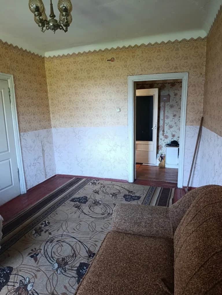 2-кімнатна квартира, Бердичів: біля прокуратури, нова сантехніка, горище - фото 2