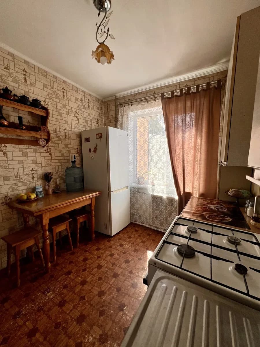 3-кімнатна квартира, Відродження: для сімʼї, двостороння, паркування - фото 3
