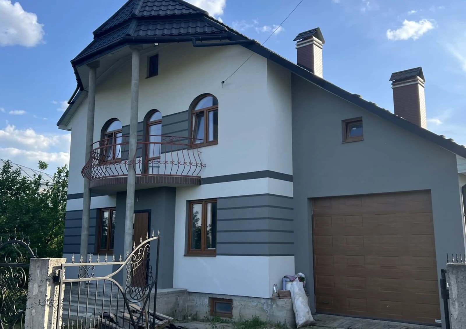 Будинок, Куликів (Жовква): басейн, веранда, ділянка 11.8 сотки - фото 1