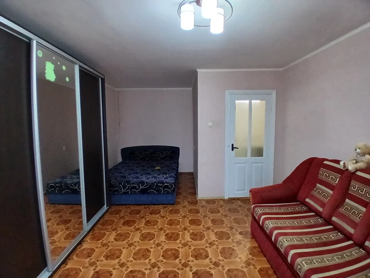 1-кімнатна квартира, Південне: центр міста, біля школи - фото 2