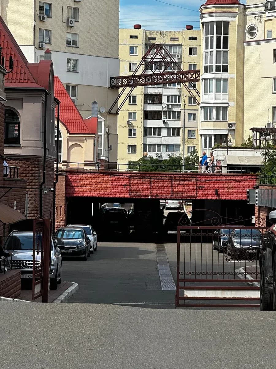 Гараж, Оболонський: 1,5-місний, авто та мотоцикл - фото 4