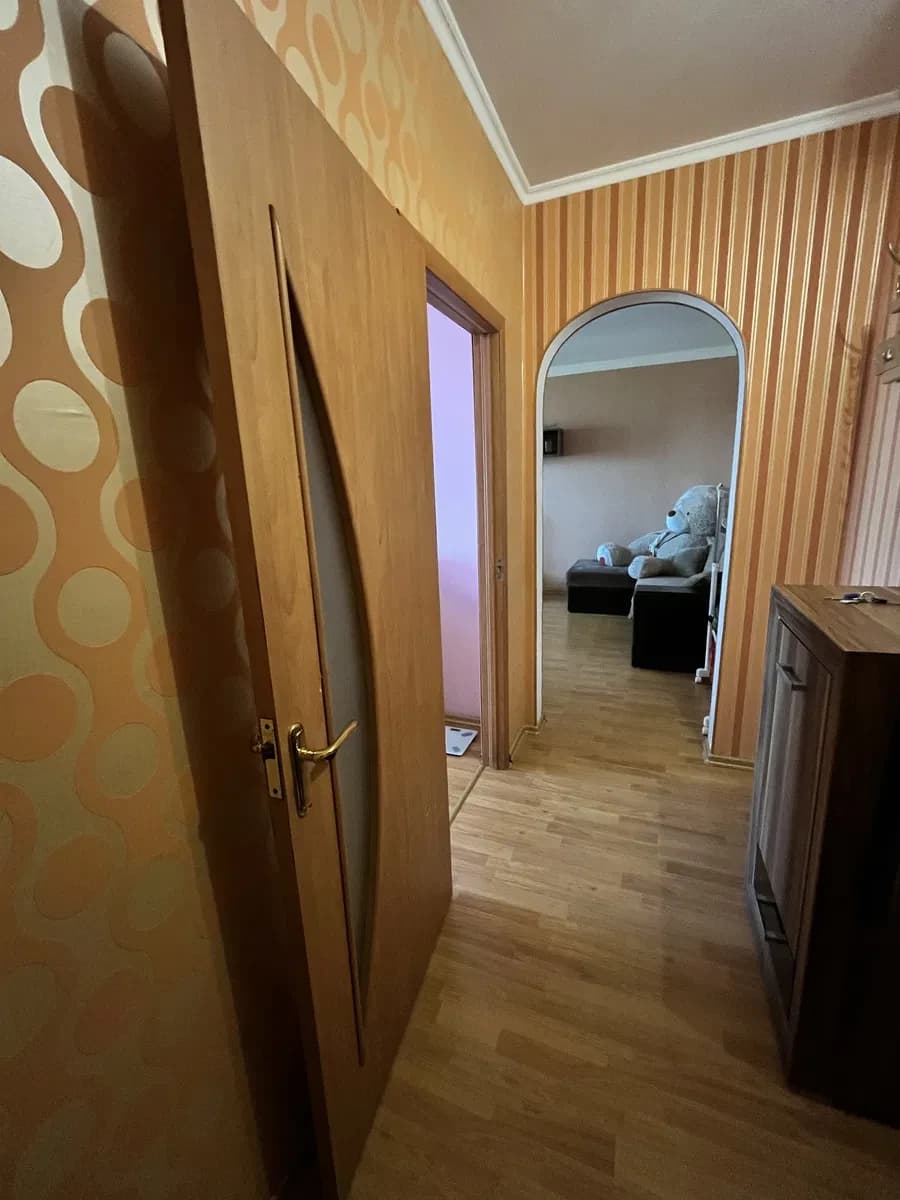 2-кімнатна квартира, Комунарський: євроремонт, можна заїхати, торг - фото 3